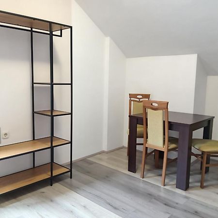 Apartments Kosevic โอซีเยก ภายนอก รูปภาพ