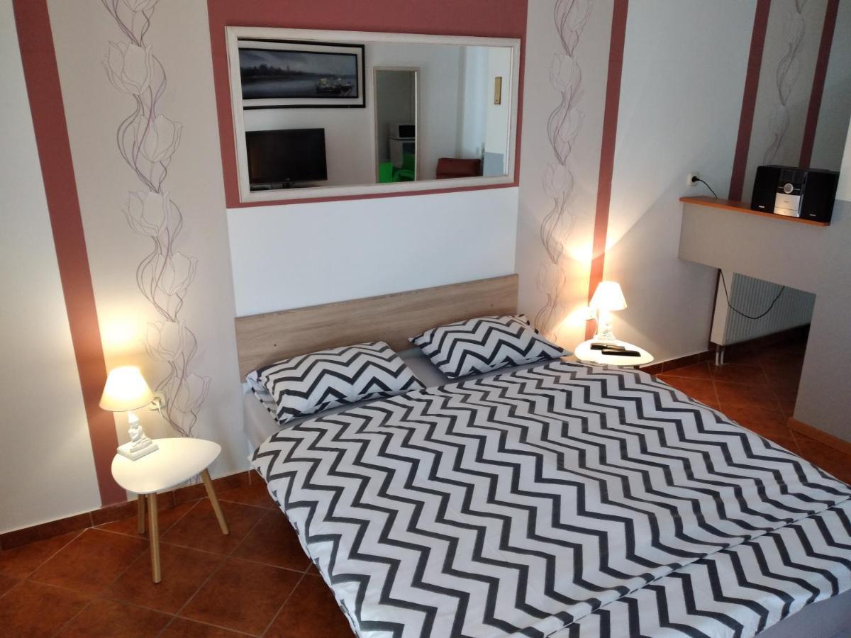 Apartments Kosevic โอซีเยก ภายนอก รูปภาพ