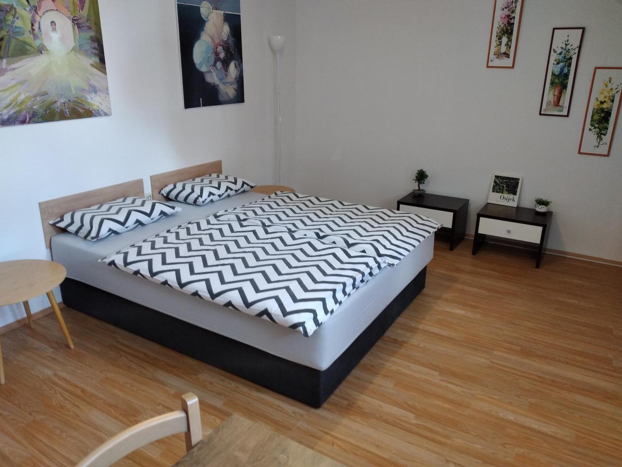 Apartments Kosevic โอซีเยก ภายนอก รูปภาพ