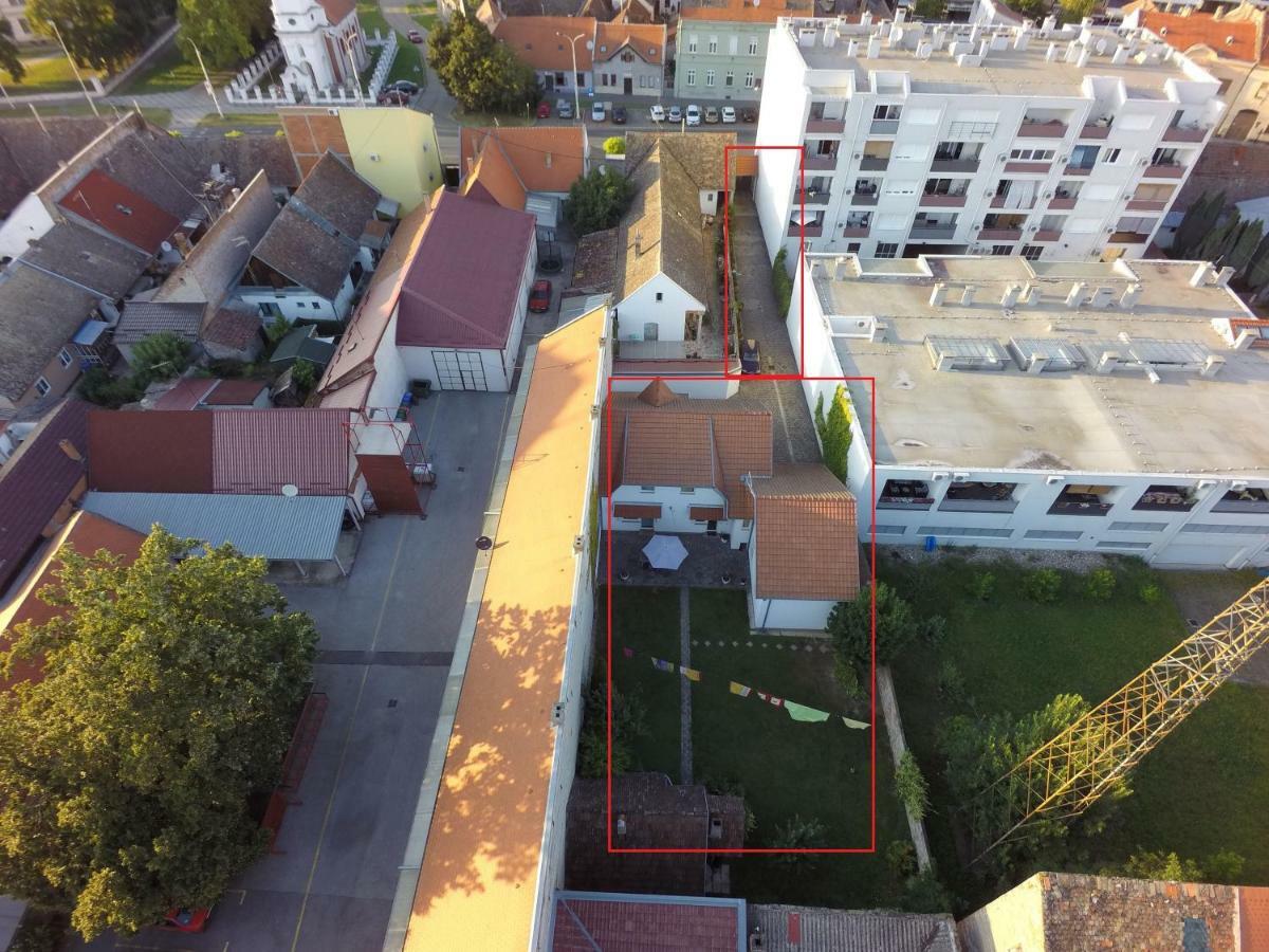 Apartments Kosevic โอซีเยก ภายนอก รูปภาพ